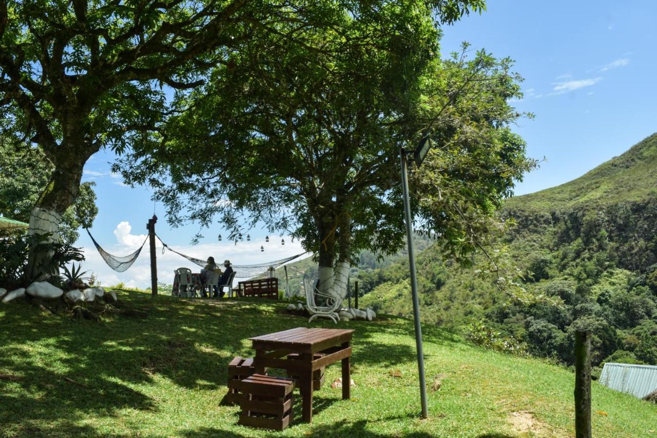Bosque El Descanso Jamundí Extérieur photo